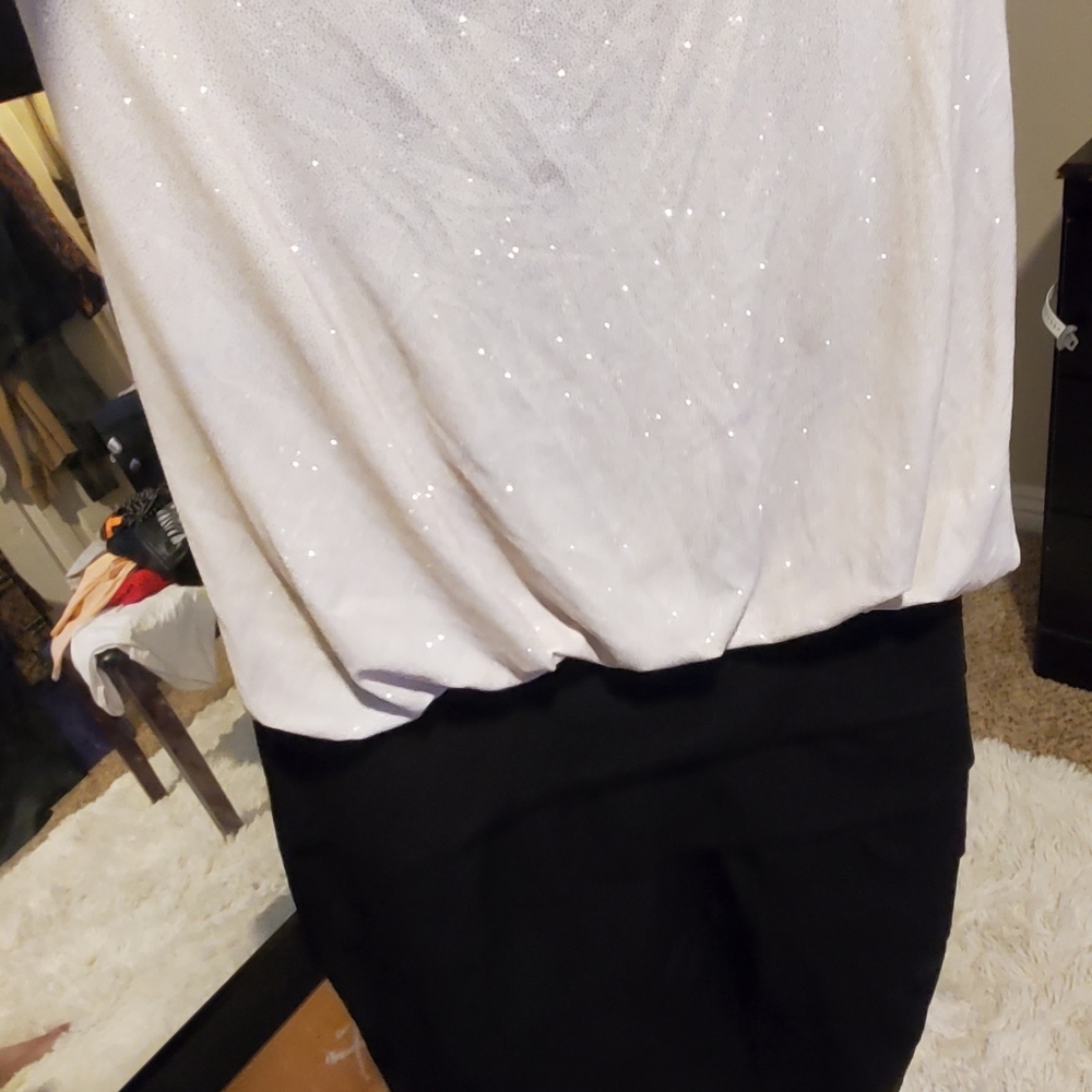 Infocus women's dress. - Picture 5 of 7
